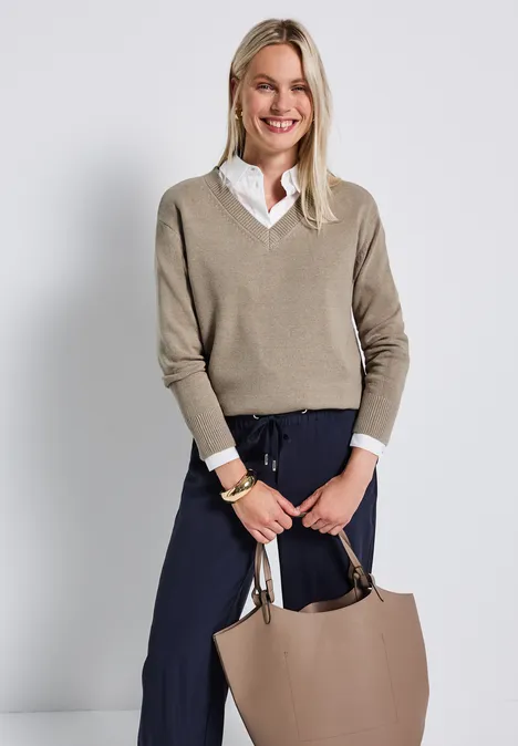 V-Neck Pullover sandstone mocha