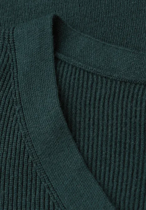 Basic V-Neck Pullover deep teal green