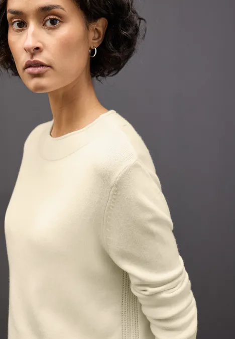 Pullover mit Rollkante soft beige