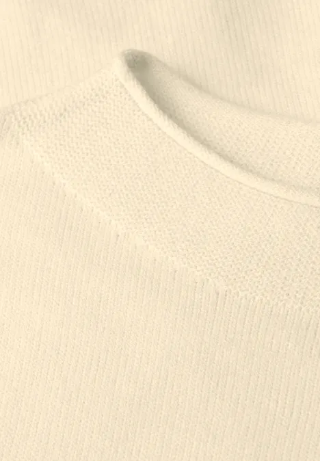 Pullover mit Rollkante soft beige