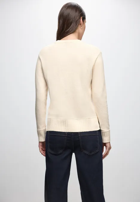 Trui met ronde hals soft beige