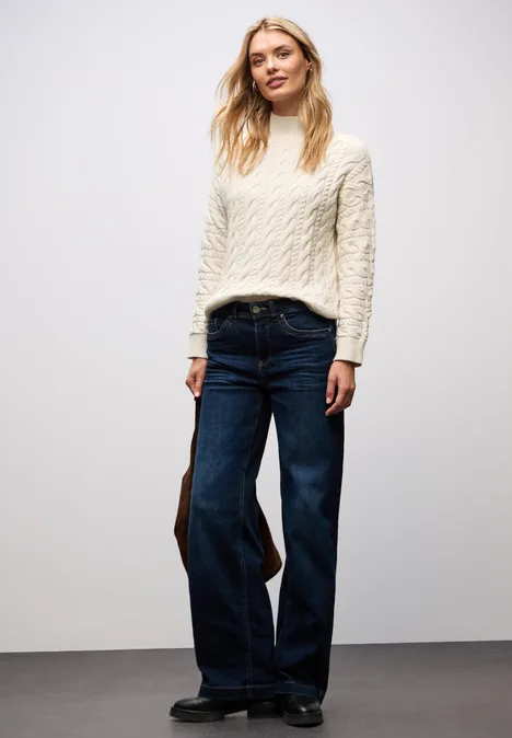 Jumper met kabelpatroon soft beige