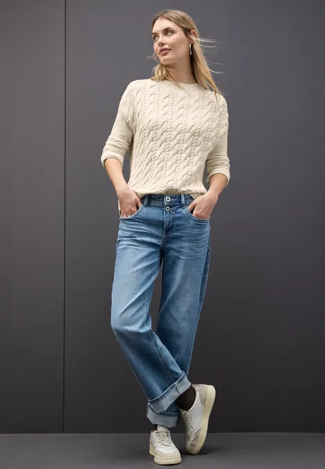 Pullover mit Zopfmuster soft beige Pullover mit Zopfmuster soft beige