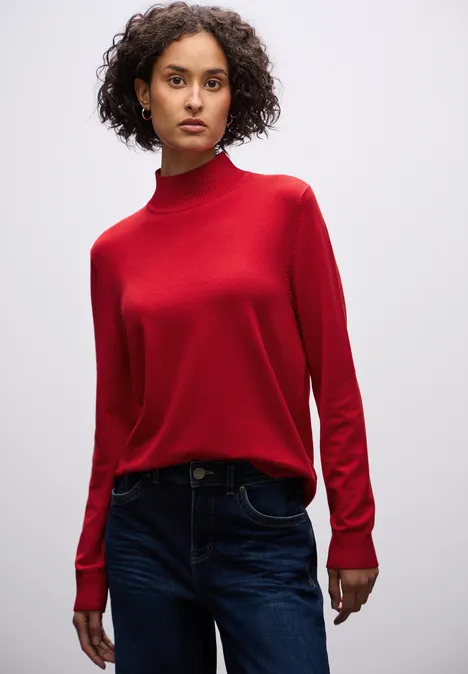 Turtleneck Pullover racing red