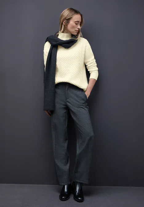 Pullover mit Strickmuster soft beige