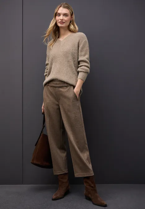 Kuscheliger V-Neck Pullover mocha glow