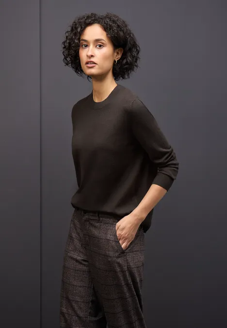 Zachte trui darkest brown