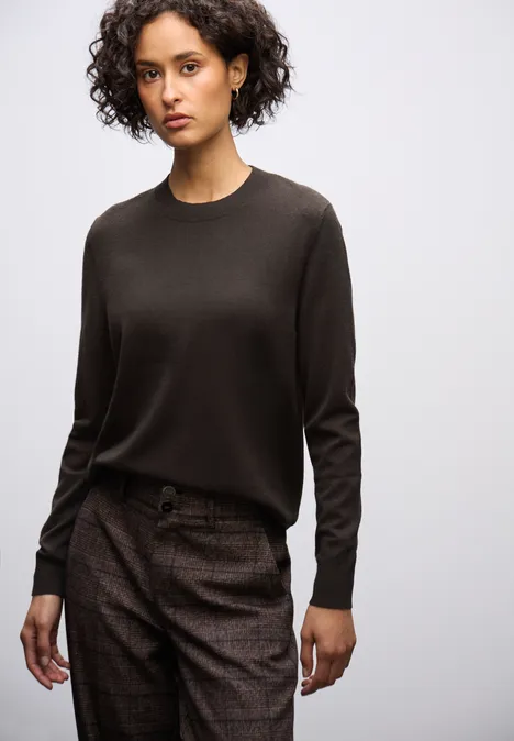 Zachte trui darkest brown