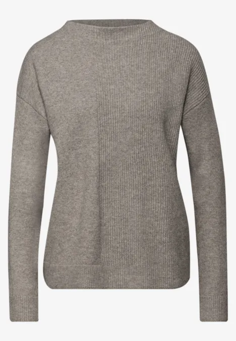 Trui met structuurmix muted mocha mel.