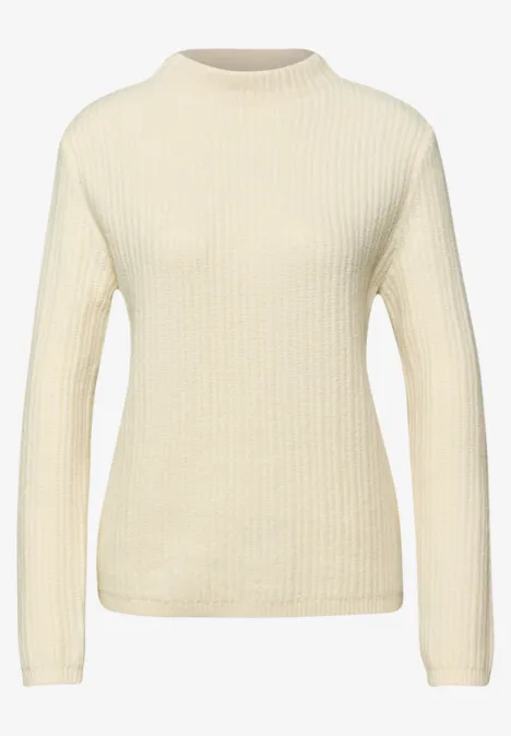 Trui met structuur soft beige Trui met structuur soft beige