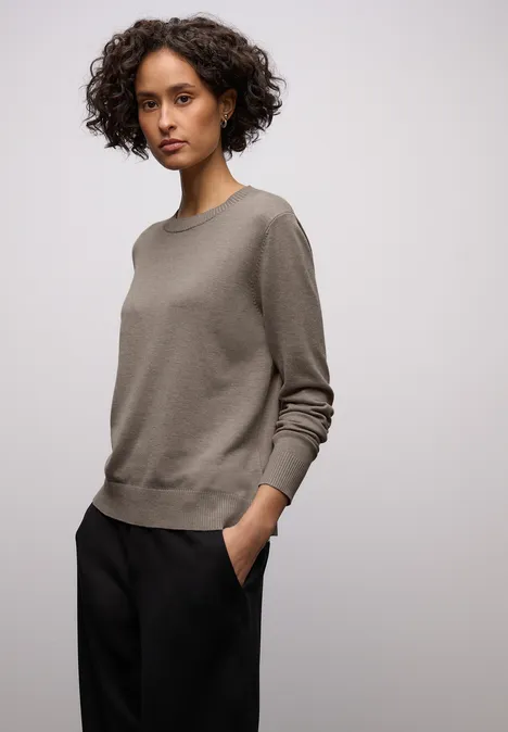 Basistrui mocha glow mel. Basistrui mocha glow mel.