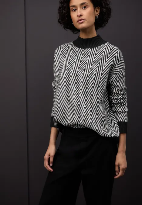 Jacquard Turtleneck Pullover Black Jacquard Turtleneck Pullover Black