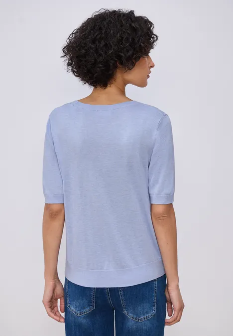 Trui in effen kleur cashmere blue mel. Trui in effen kleur cashmere blue mel.