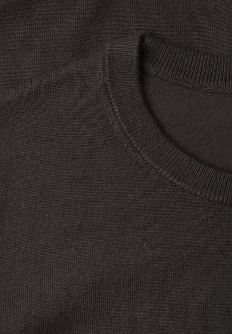 T-shirt met korte mouwen en ronde hals in effen kleur black coffee Zwarte trui met ronde hals van fijn materiaal