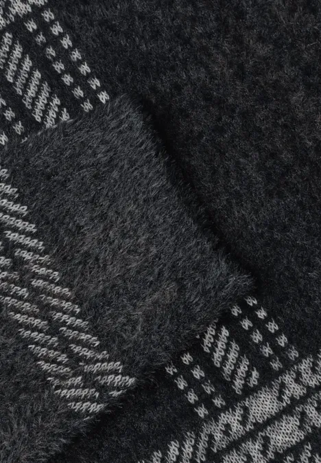 Langarm Pullover mit Karomuster indigo night Nahaufnahme eines dunkelgrauen Wollstoffs mit hellem Karomuster.