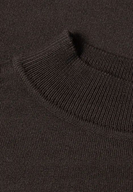 Pullover in Unifarbe mit Rundhals black coffee Dunkelbrauner, gerippter Strickpullover mit Rundhalsausschnitt.