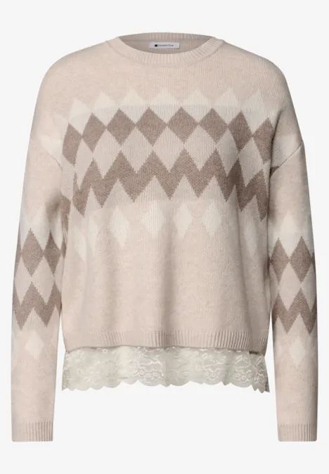 Pullover mit Jacquardmuster und Spitze clay sand mel. Beiger Pullover mit Rautenmuster und Spitzenbesatz am Saum.