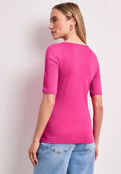 Basic T-Shirt mit V-Neck in Unifarbe magenta dream Basic T-Shirt mit V-Neck in Unifarbe magenta dream