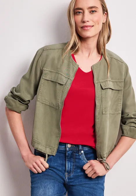 Basic T-Shirt mit V-Neck in Unifarbe salsa red Basic T-Shirt mit V-Neck in Unifarbe salsa red