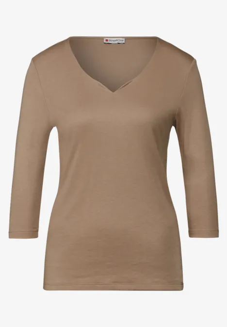 T-shirt avec encolure en cœur honey sand