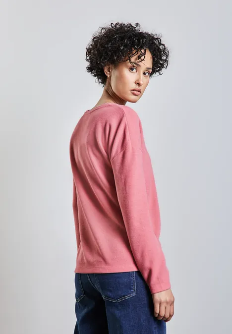 Kuscheliges V-Neck Shirt sugar coral mel.