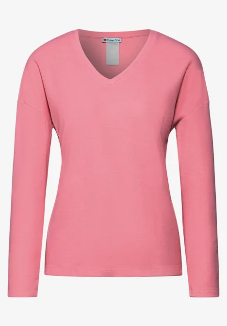 Kuscheliges V-Neck Shirt sugar coral mel.