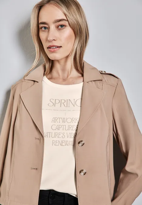 Shirt mit glänzendem Wording lucid white