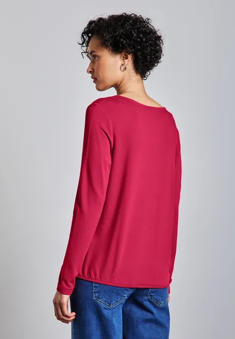 Shirt mit Ausschnitt-Detail power berry