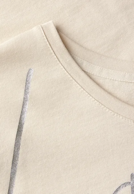 T-Shirt mit Folien-Wording moonstone sand