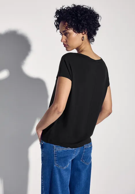 T-Shirt mit Wording Black