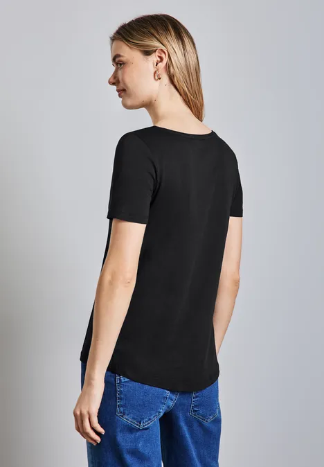 Basic T-Shirt in Unifarbe Black