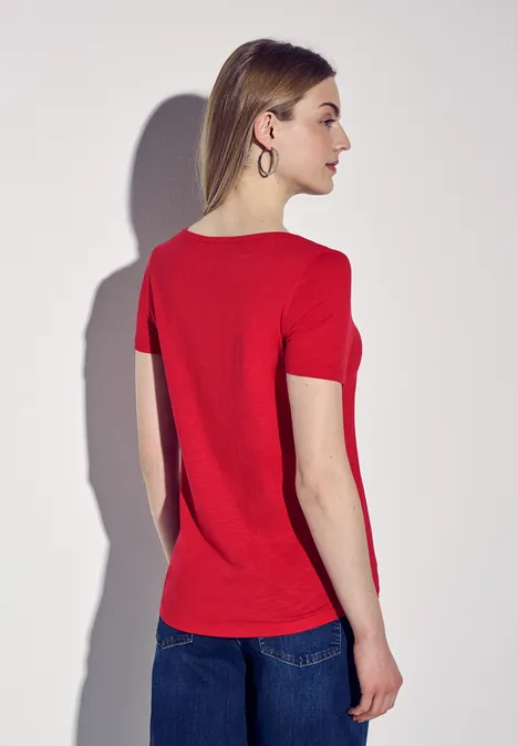 Basic T-Shirt in Unifarbe glory red