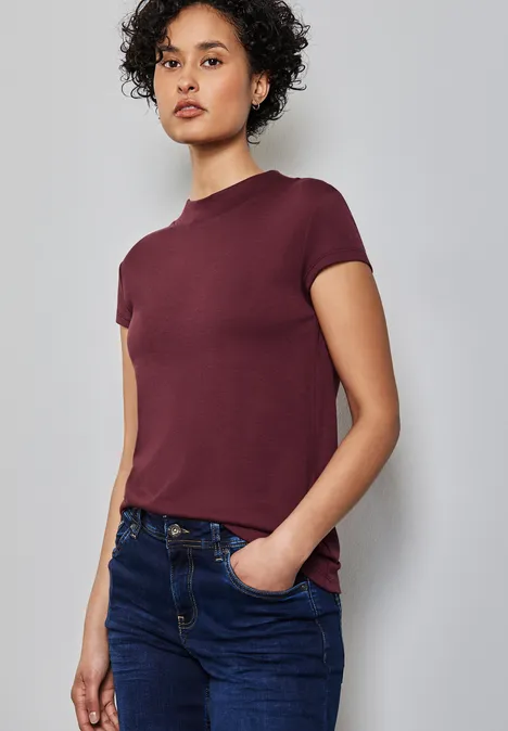 Turtleneck T-Shirt dark cherry red