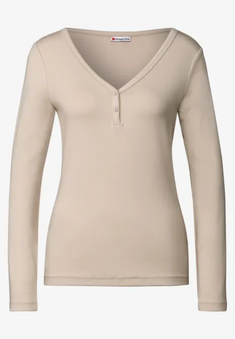 Shirt mit Knopfdetail cotton beige