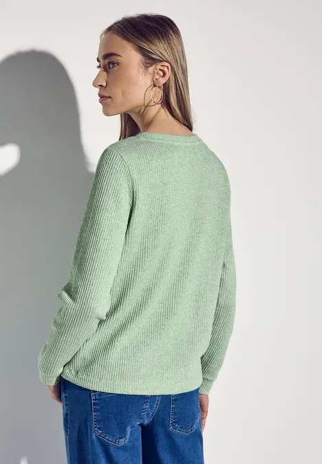 Kuscheliges Strukturshirt milky green mel.