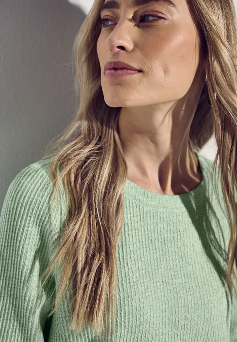 Kuscheliges Strukturshirt milky green mel.