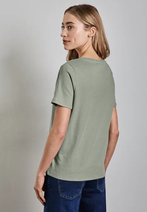 Basic V-Neck Shirt dusty milky green
