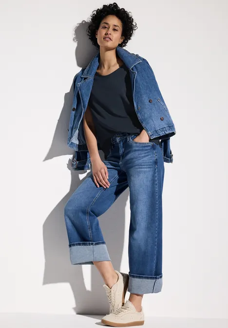 T-shirt à col en V deep blue