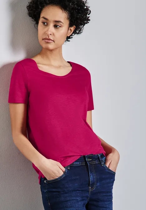 Basic T-Shirt in Unifarbe juicy berry Basic T-Shirt in Unifarbe juicy berry