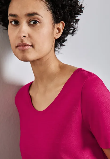 Basic T-Shirt in Unifarbe juicy berry Basic T-Shirt in Unifarbe juicy berry