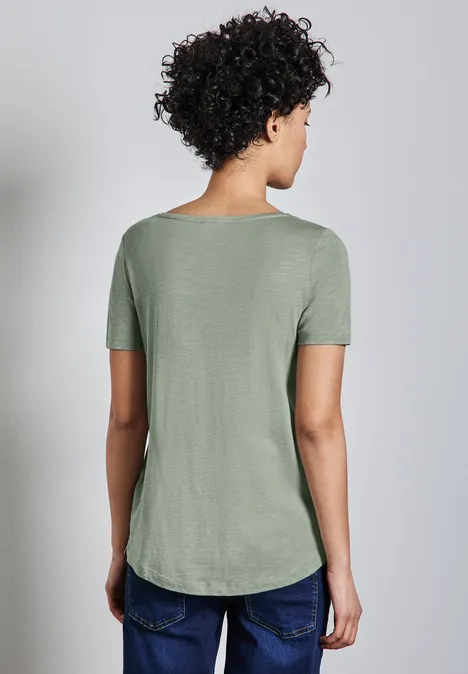 Basic T-Shirt mit V-Neck in Unifarbe dusty milky green