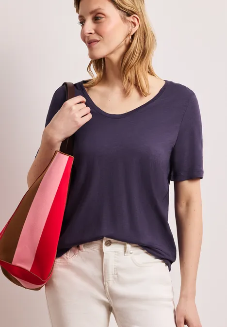 Basic T-Shirt mit V-Neck in Unifarbe mystic purple