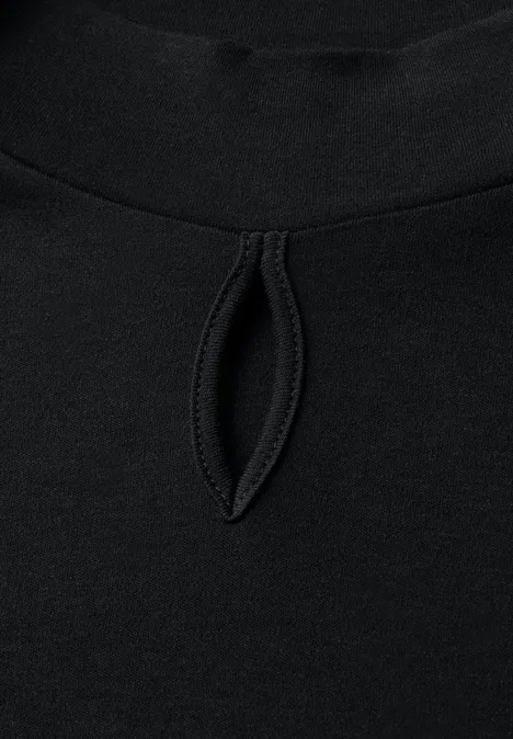 Shirt mit dezentem Cut-Out Black