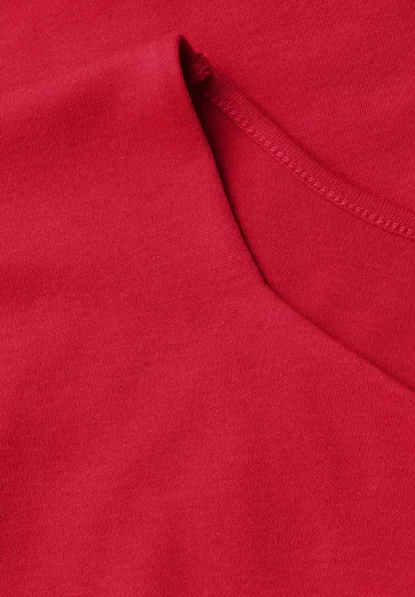 Shirt mit Diamant-Ausschnitt glory red