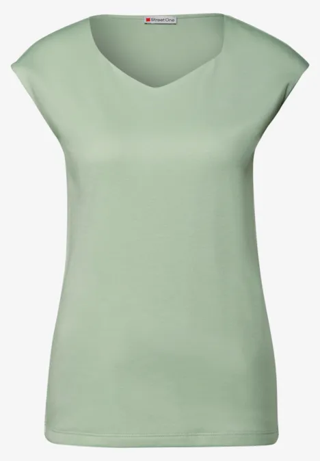 Shirt mit Diamant-Ausschnitt soft jade green
