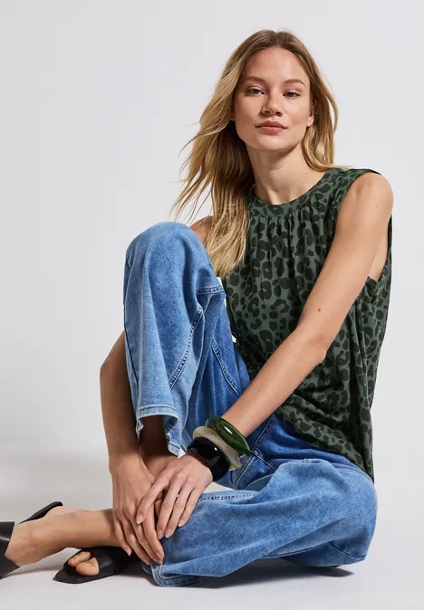 Jersey-Top mit Leo-Muster mid green