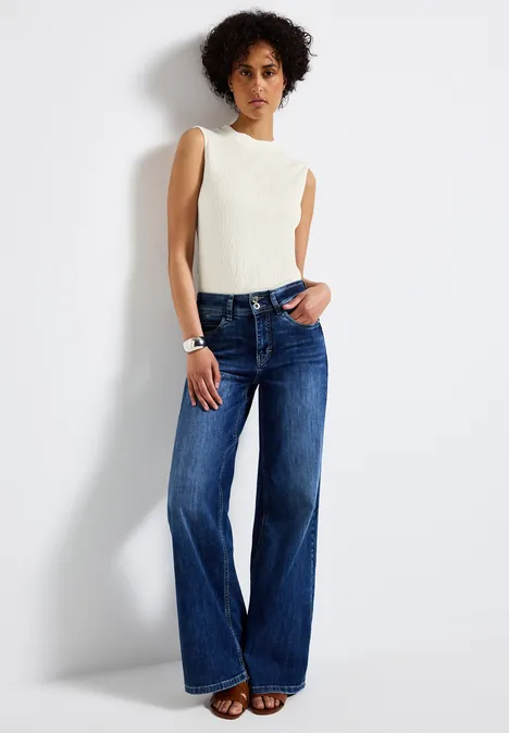 Strukturtop mit Turtleneck off white