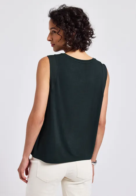 Top mit Chiffondetails pine grove green