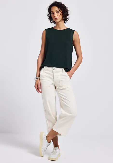 Top mit Chiffondetails pine grove green