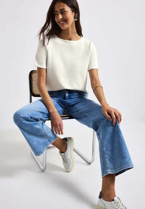 T-shirt doux et structuré off white